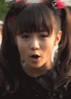 tumblr_nargmu1P9u1rmkveto4_250.gif
